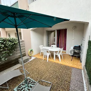 Climatisé Avec Jardin Et à 250m Appartamento